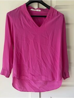 Marie Oliver Fuchsia V-Neck Long-Sleeve Blouse